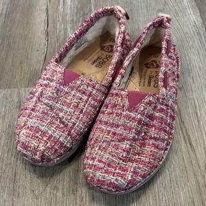 Skechers Woman’s Pink Slip-On Flats